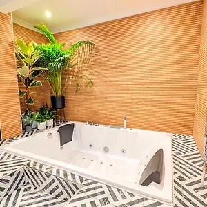 Innit Vibes Hotel